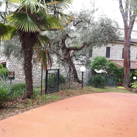 Elio E Dony Apartamento *