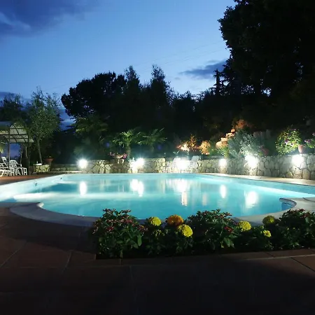 Elio E Dony Passignano sul Trasimeno